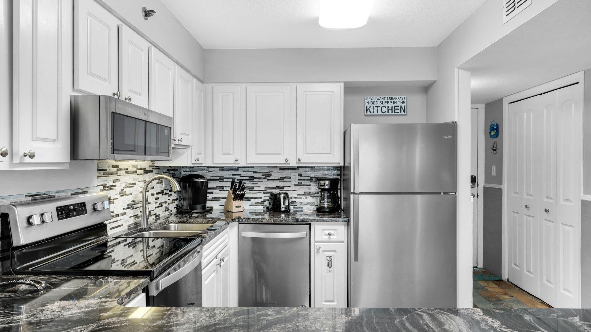 BCH 505 Kitchen area