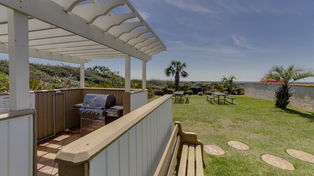 BeachCrest 703 BeachCrest 703