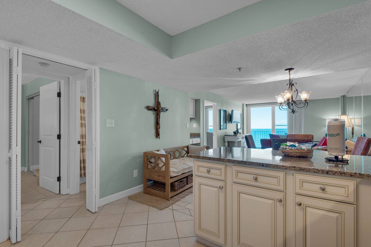 BeachCrest 703 BeachCrest 703