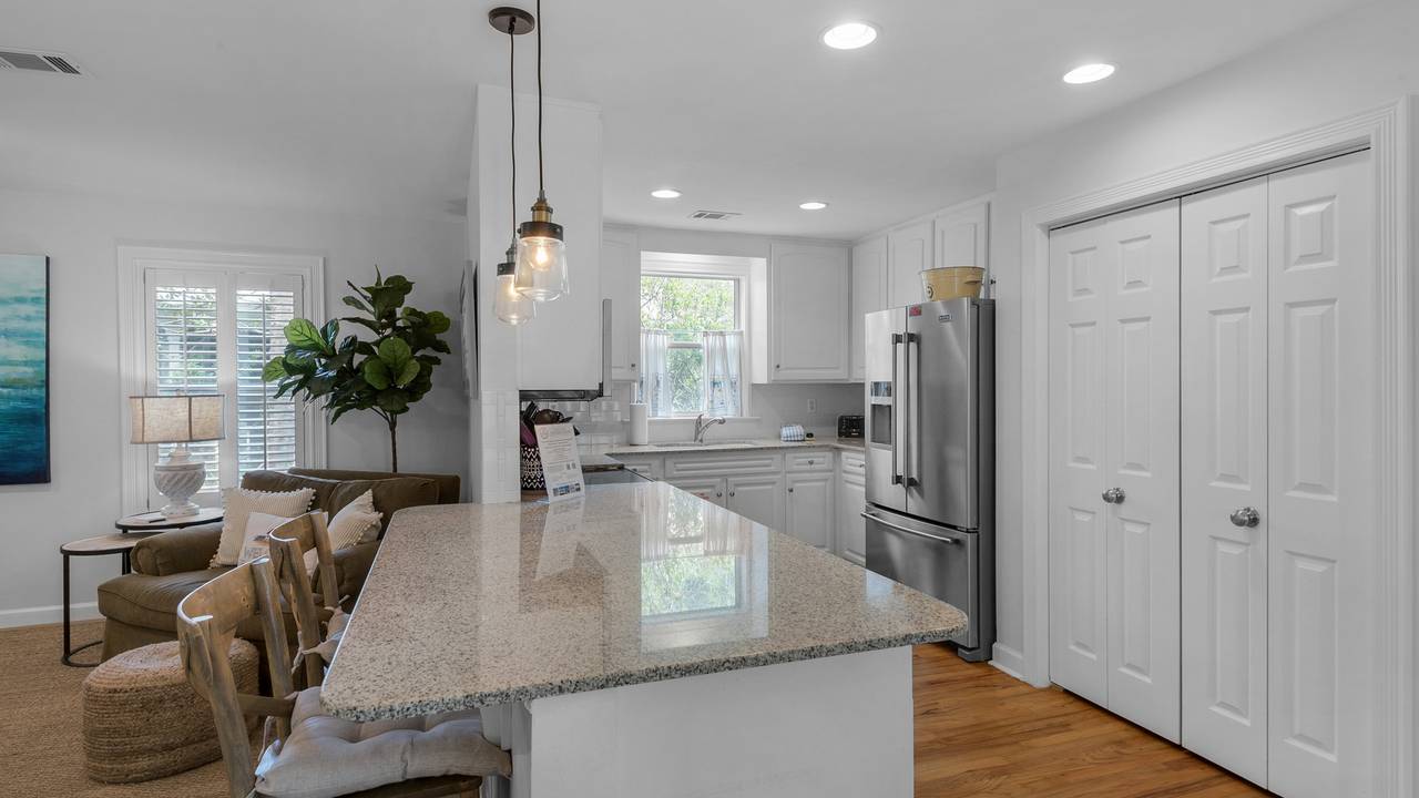 La Pointe Kitchen La Pointe Kitchen