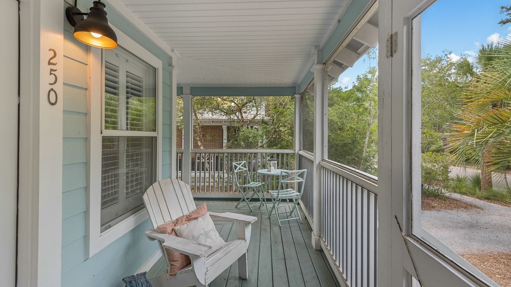 La Pointe Front Porch