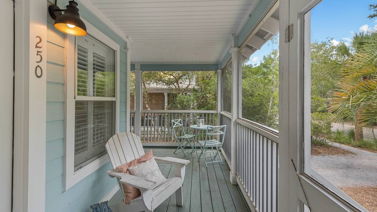 La Pointe Front Porch La Pointe Front Porch