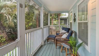 La Pointe Front Porch La Pointe Front Porch