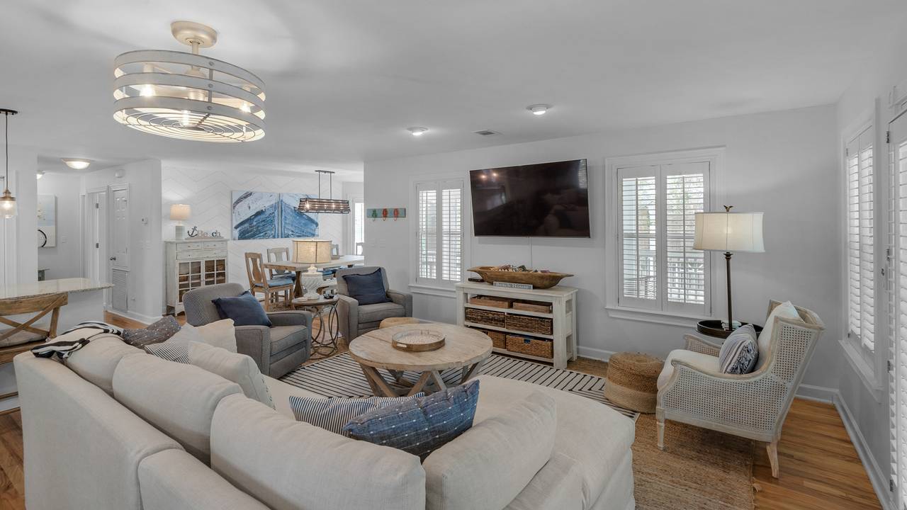 La Pointe Living Area La Pointe Living Area