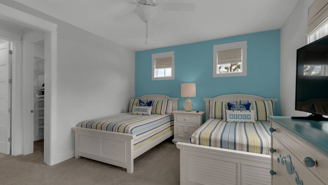 Grayton Grateful Grayton Grateful