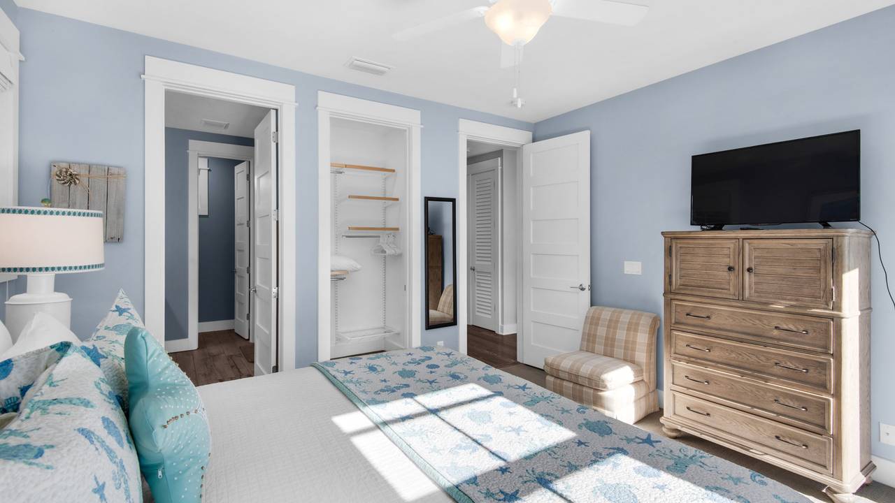 Grayton Grateful Grayton Grateful