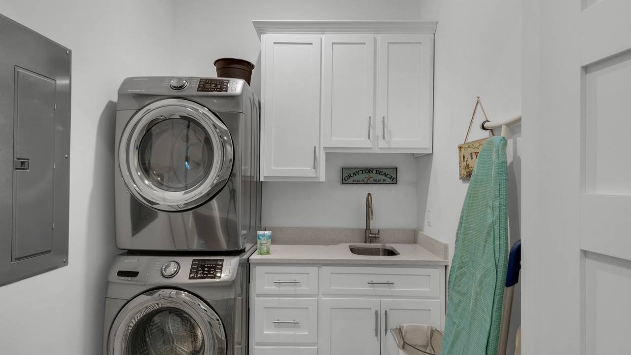 Grayton Grateful Grayton Grateful