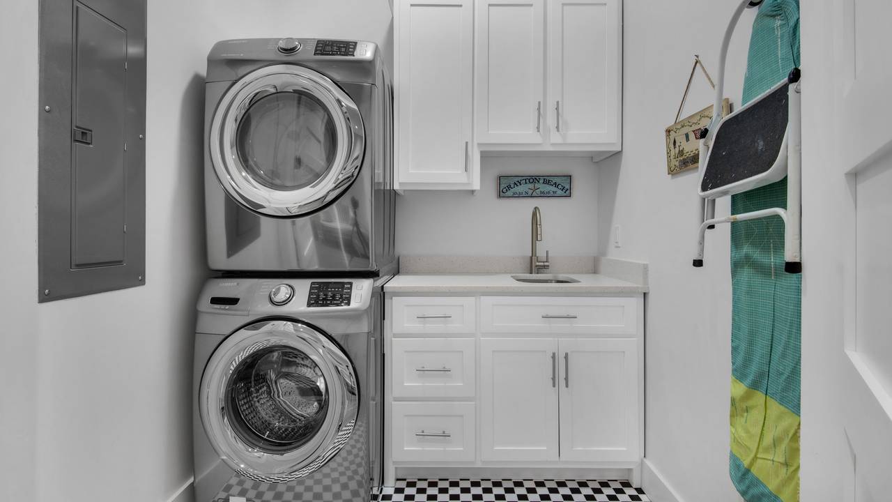 Grayton Grateful Grayton Grateful