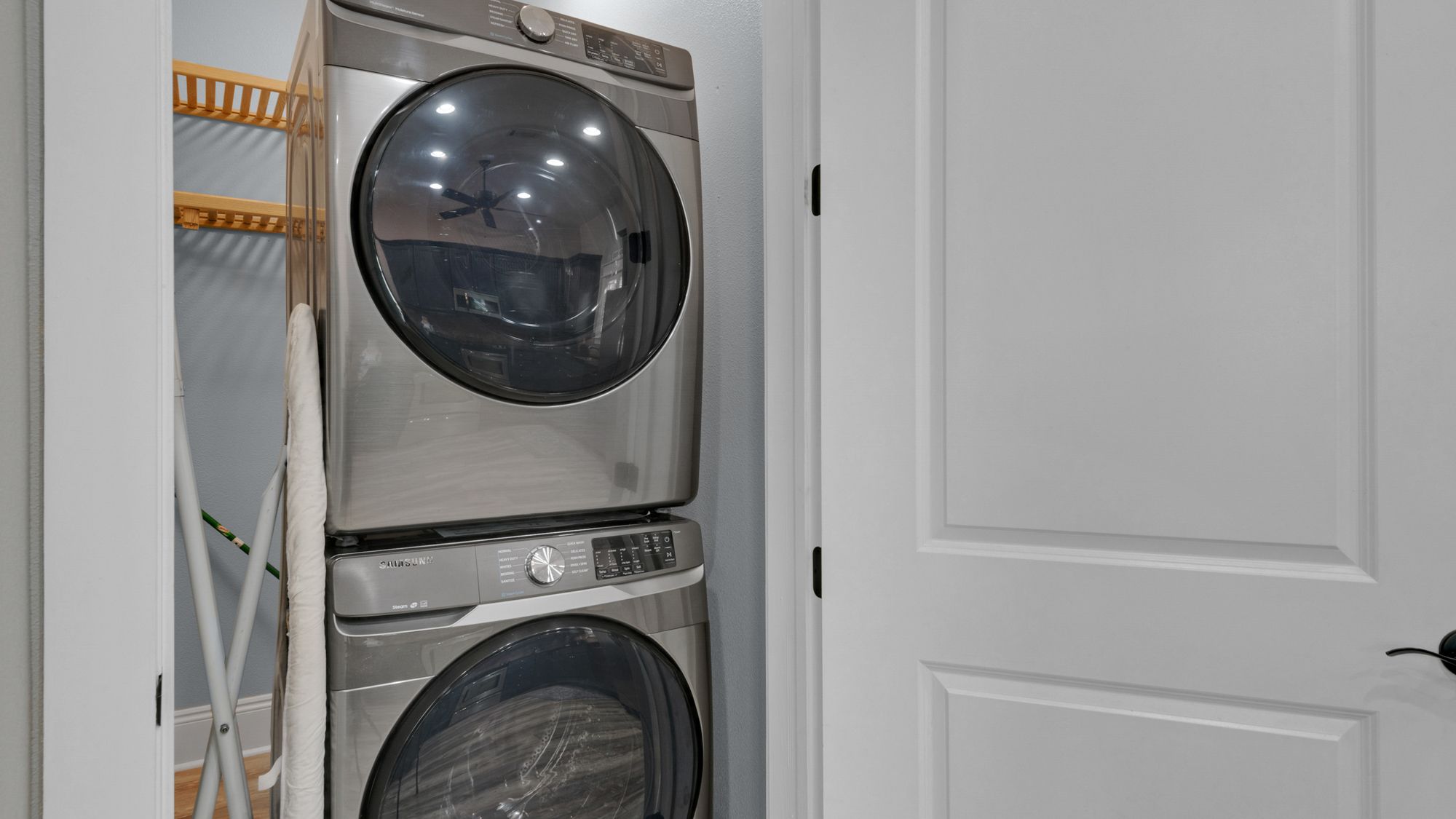 Breeze Washer and Dryer