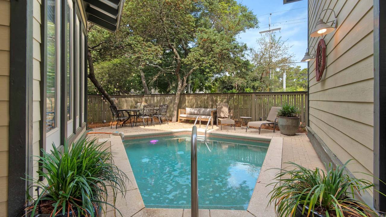 139 N Ryan St - Private Pool 139 N Ryan St - Private Pool