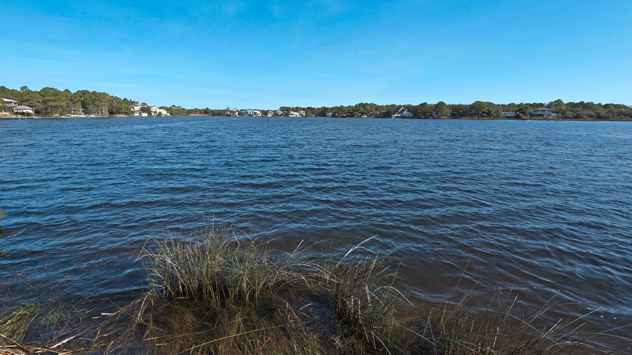 Eastern Lake Eastern Lake