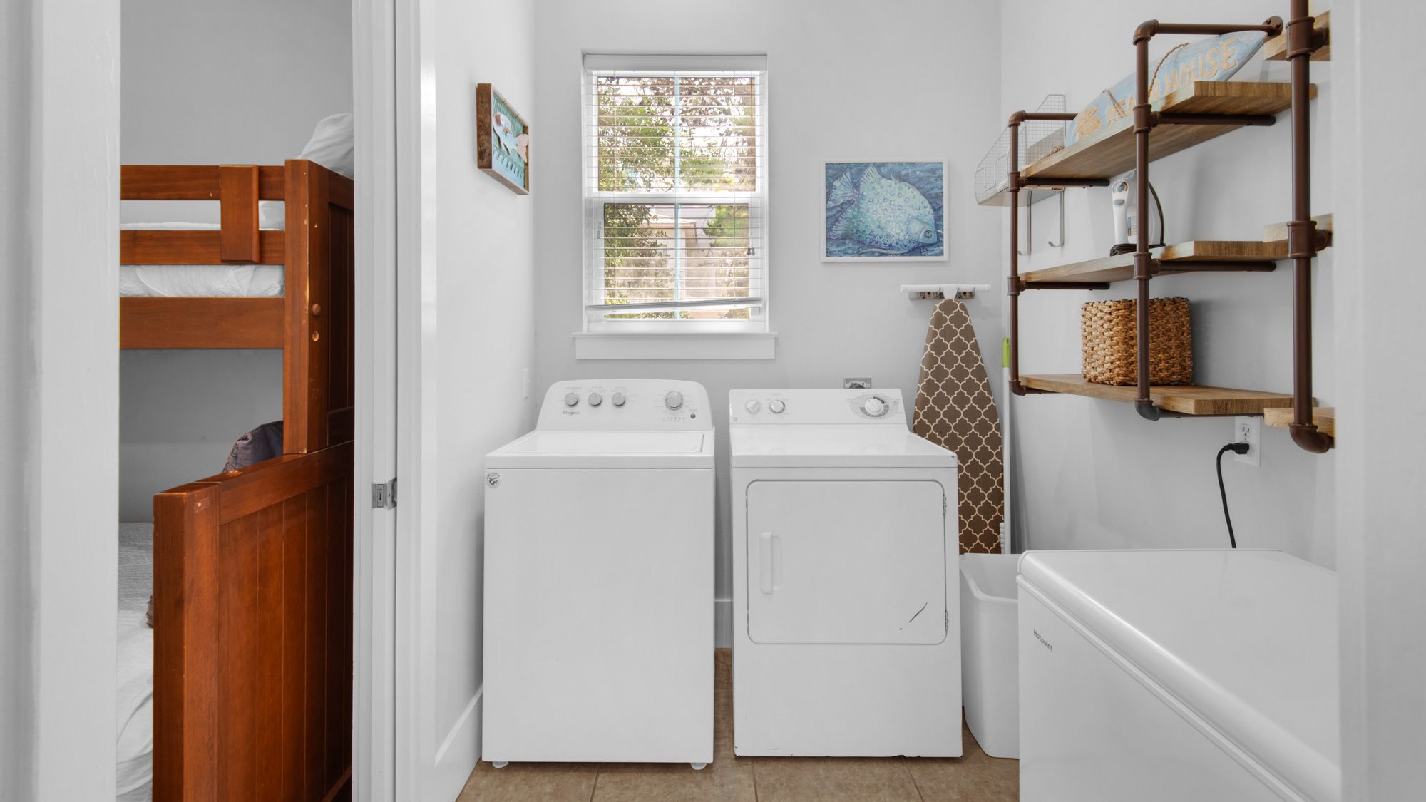 139 N Ryan St - Washer & Dryer