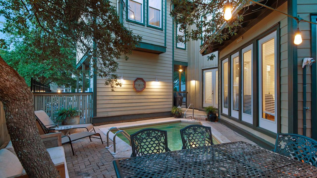 139 N Ryan St - Twilight Shot 139 N Ryan St - Twilight Shot