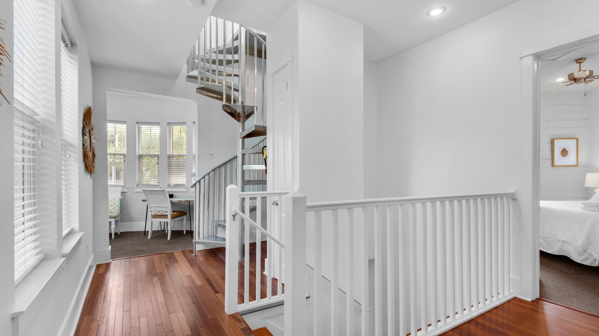 139 N Ryan St - 2nd Floor with spiral stairs going to loft