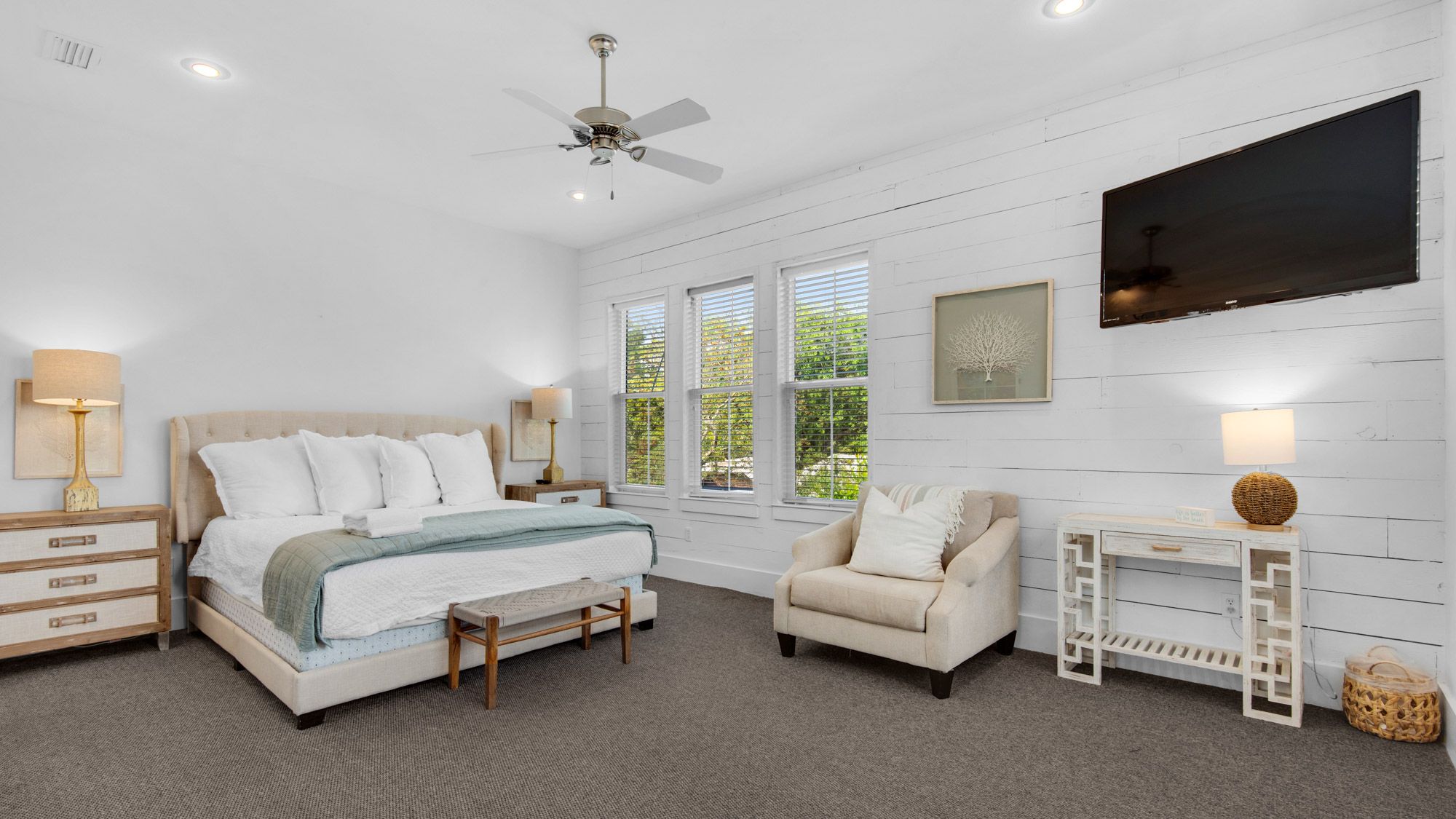 139 N Ryan St - 2nd Floor Bedroom 