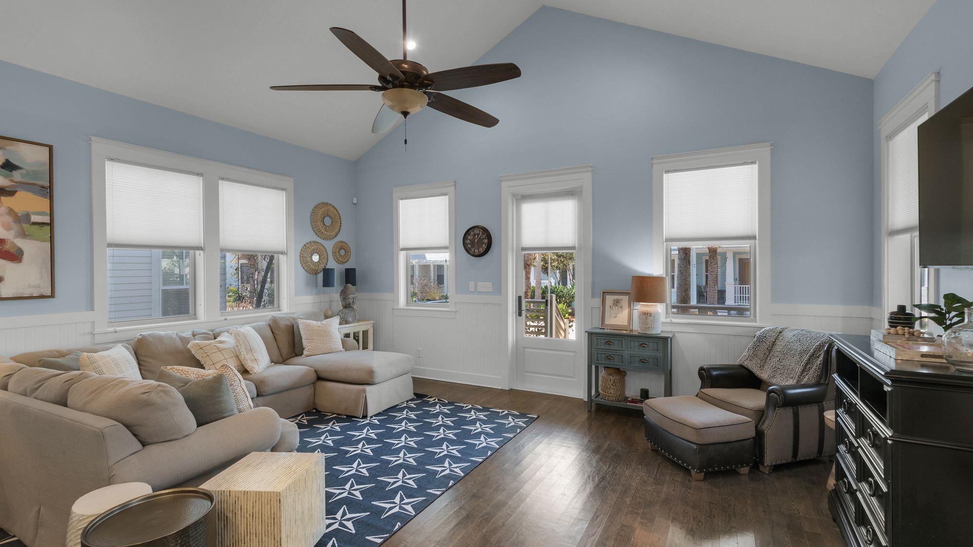 Green Flag Day: Main Living Area