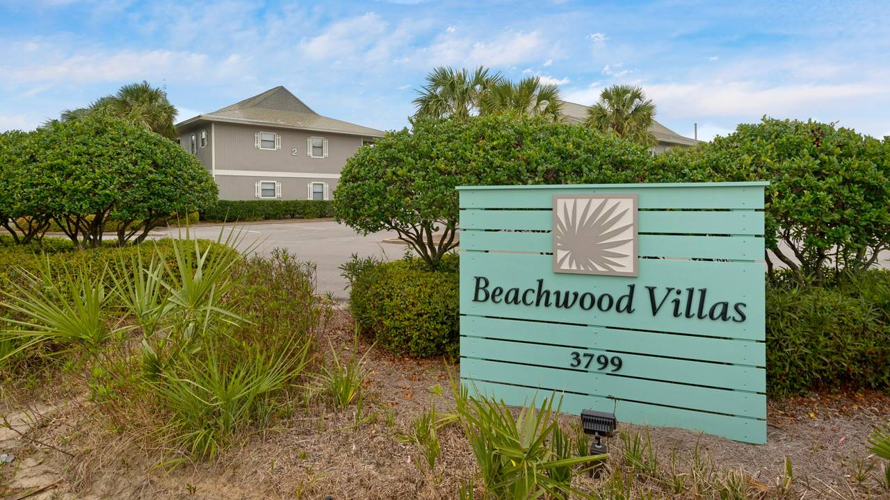 Beachwood Villas Amenities & Grounds Beachwood Villas Amenities & Grounds