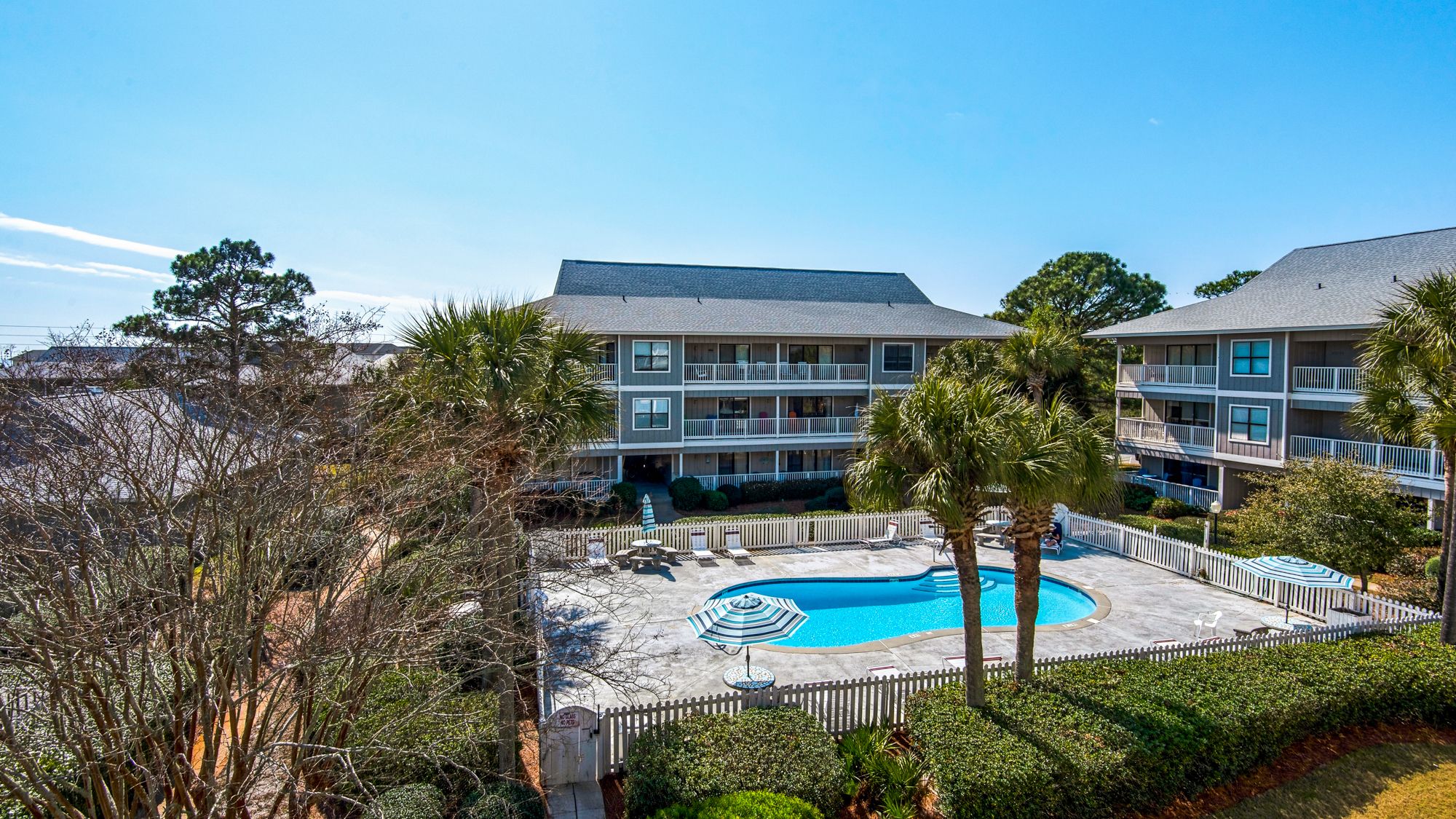 Beachwood Villas 12I Balcony