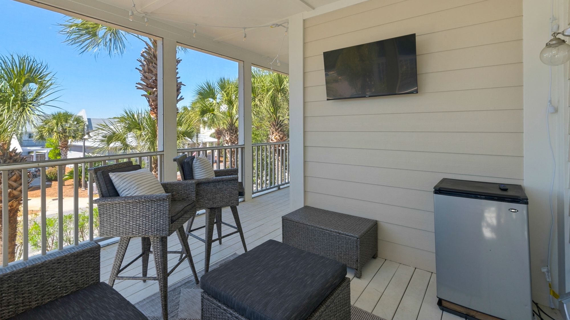 Making Memories 2nd Floor Balcony