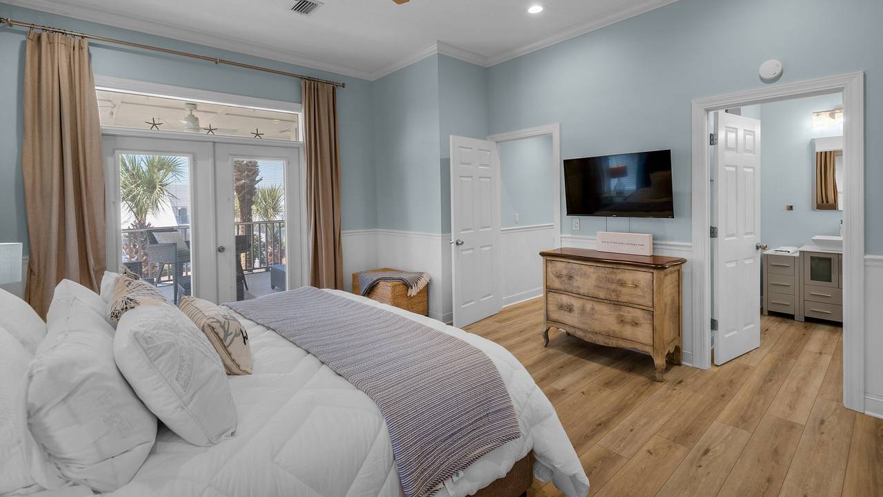 Making Memories 2nd Floor King Master Bedroom Making Memories 2nd Floor King Master Bedroom