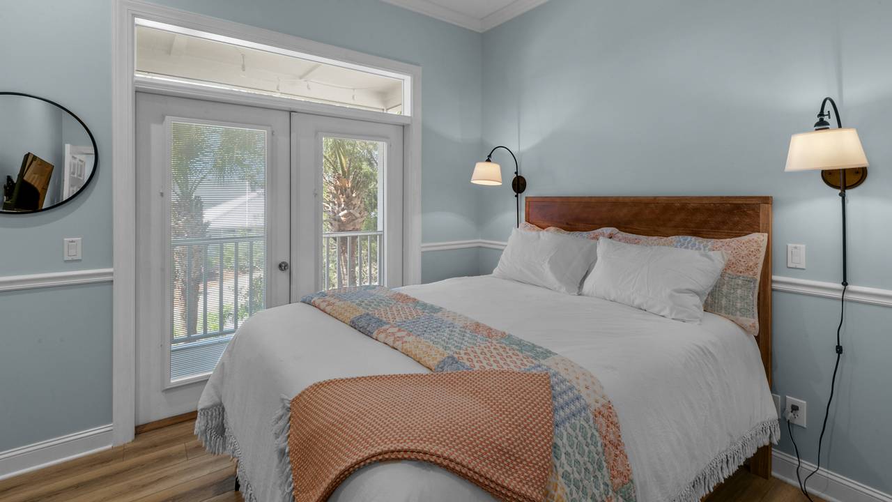 Making Memories 2nd Floor Queen Bedroom Making Memories 2nd Floor Queen Bedroom