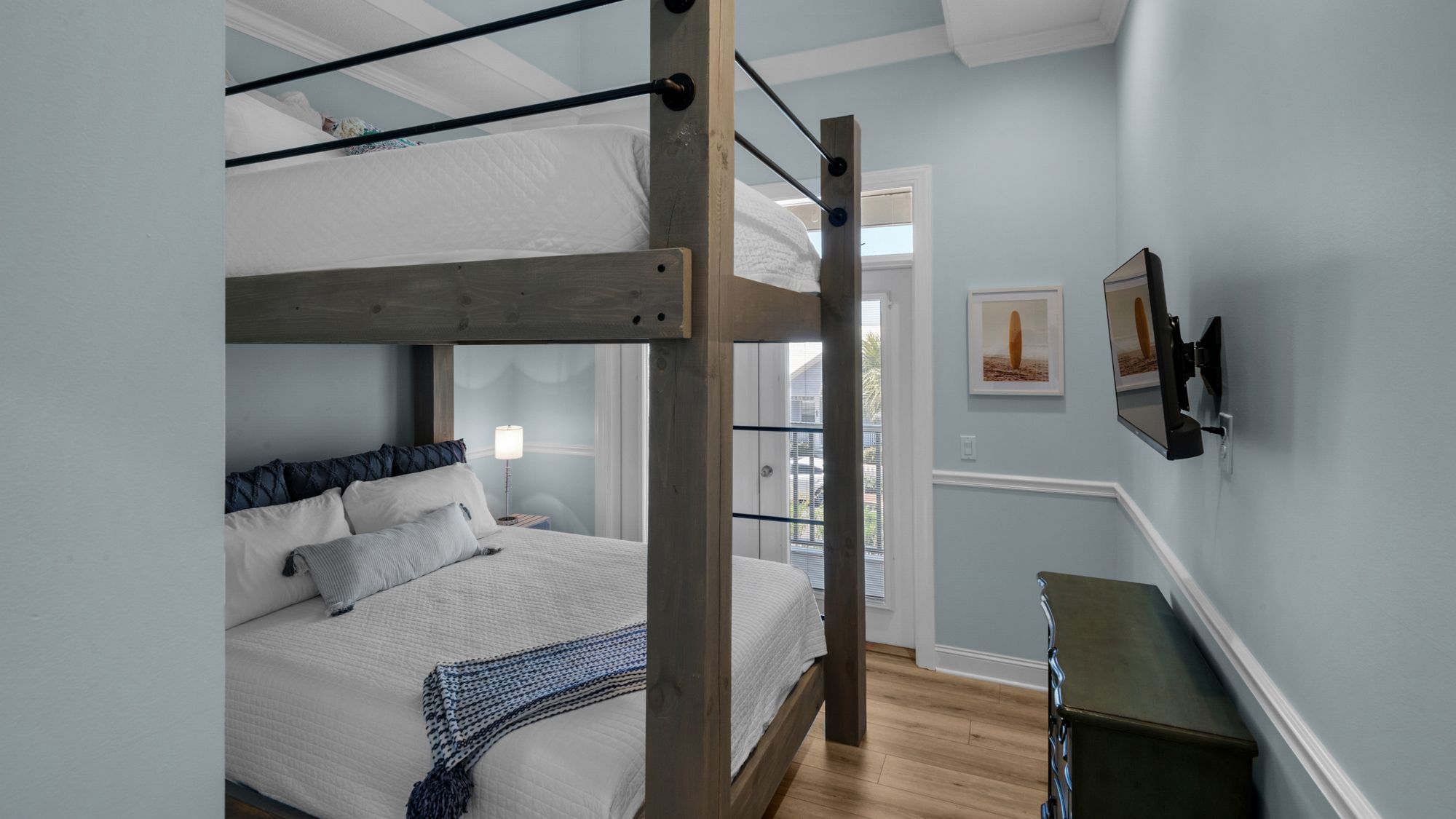 Making Memories 2nd Floor Queen Bedroom