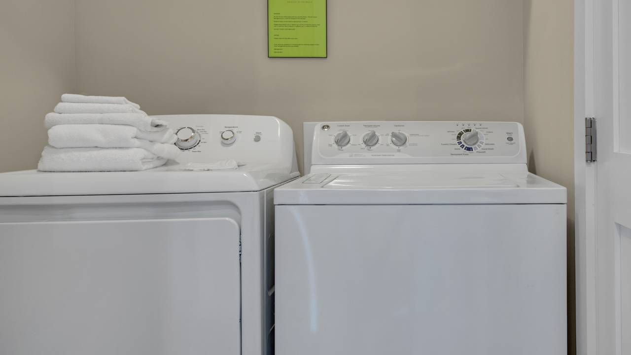 By The Wave Laundry By The Wave Laundry