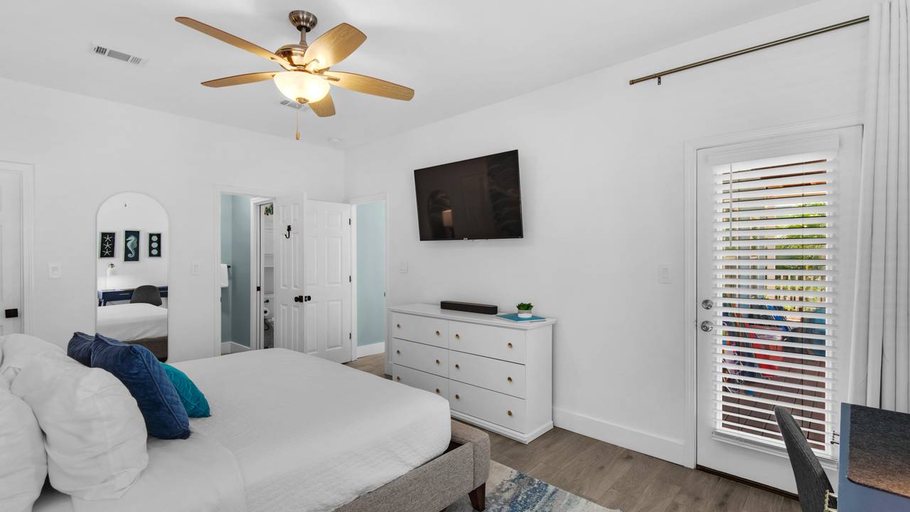 BLPIN Master bedroom BLPIN Master bedroom