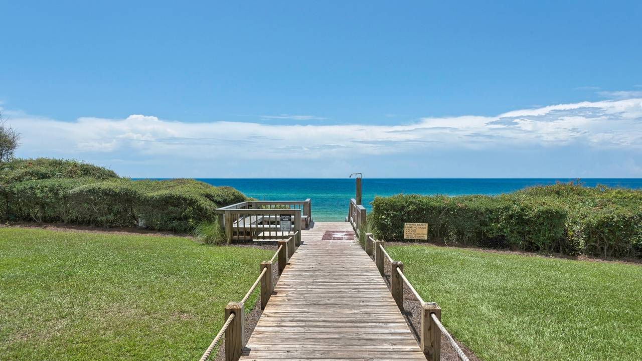 Monterey Condos Grounds and Amenities Monterey Condos Grounds and Amenities