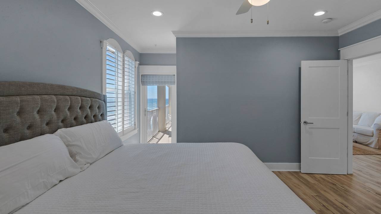 Monterey C301 King Master Bedroom Monterey C301 King Master Bedroom