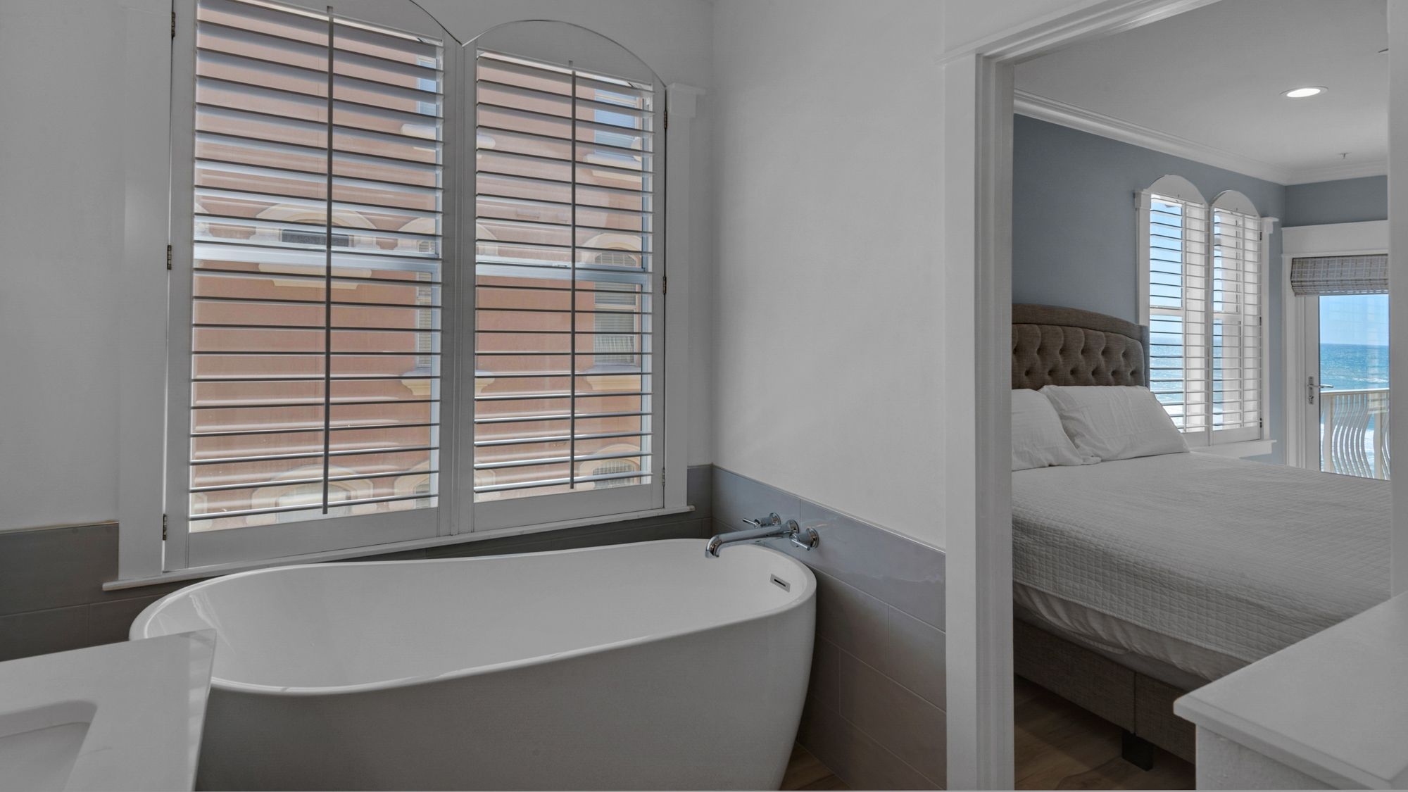 Monterey C301 Master Bathroom