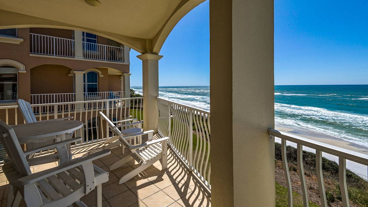 Monterey C301 Balcony and Views Monterey C301 Balcony and Views