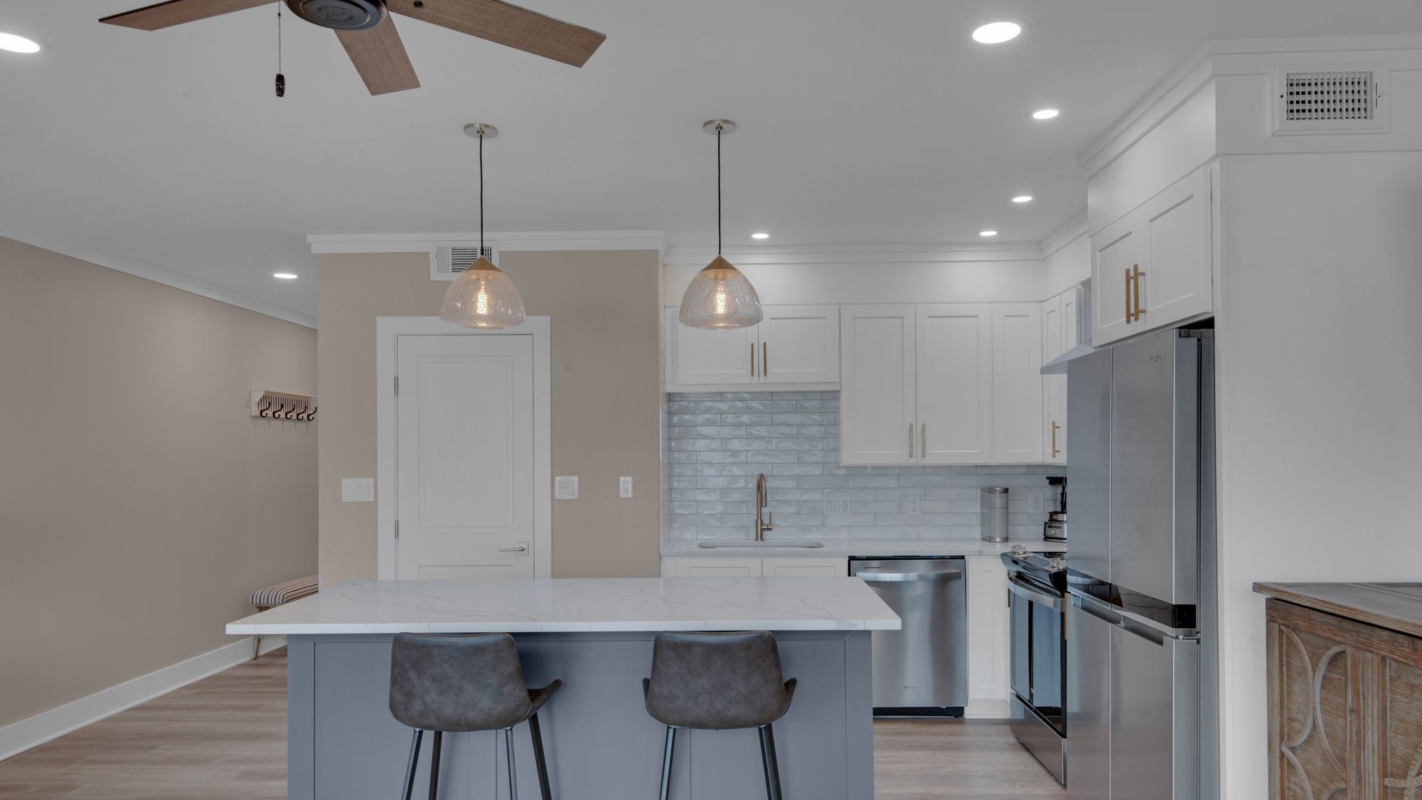 Emerald Hill 13 Kitchen