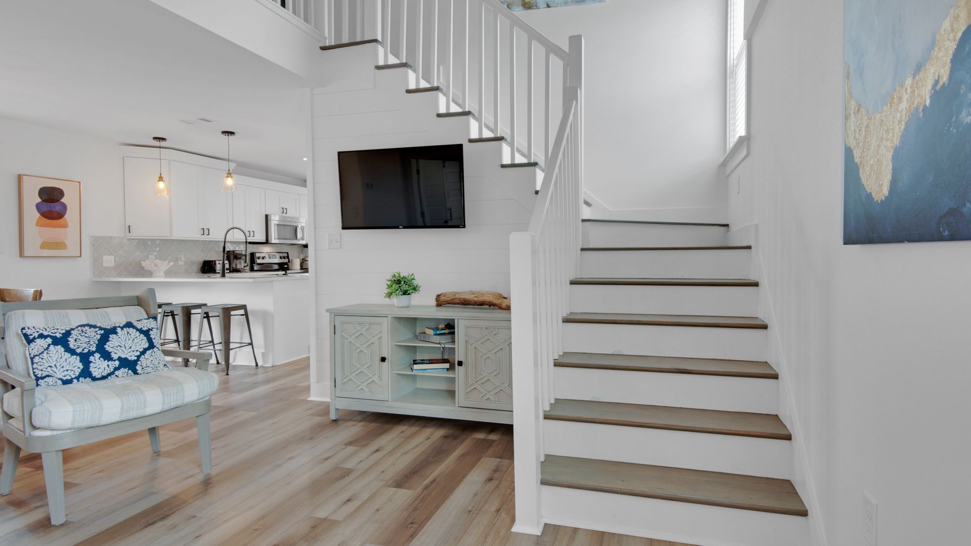 65 Brown Street Main Living Area