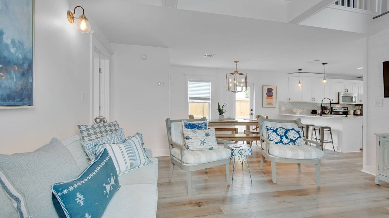 65 Brown Street Main Living Area 65 Brown Street Main Living Area