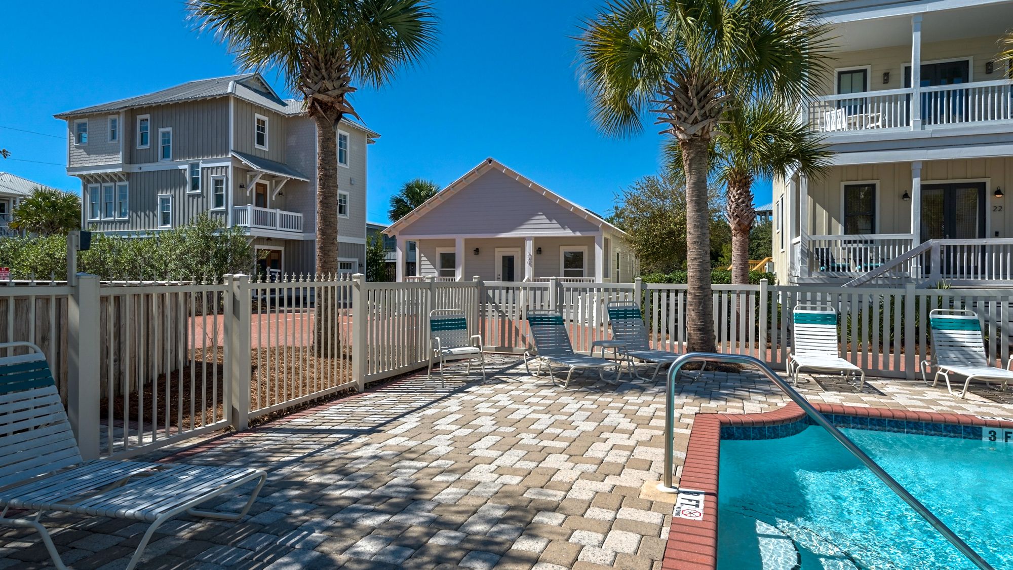 Dalton Place Beach Access and Pool