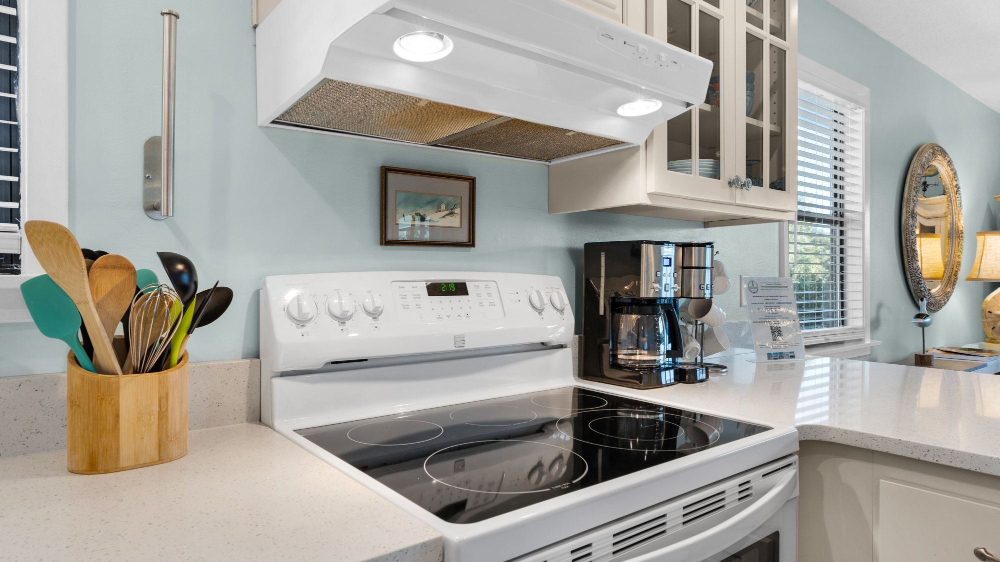 Beachwood Villas 1H - Kitchen Area