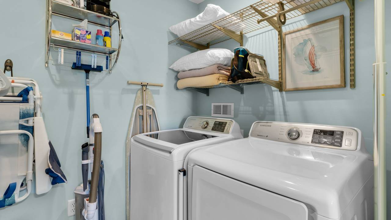 Beachwood Villas 1H - Washer & Dryer Beachwood Villas 1H - Washer & Dryer