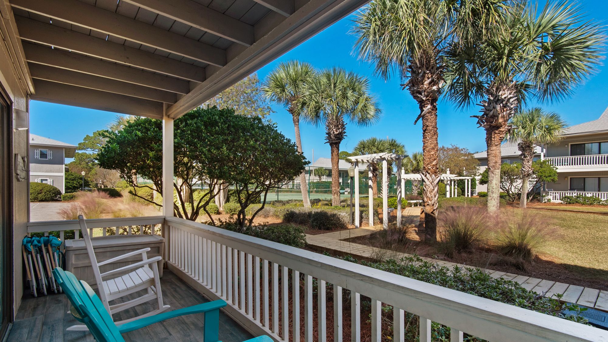 Beachwood Villas 4G Balcony