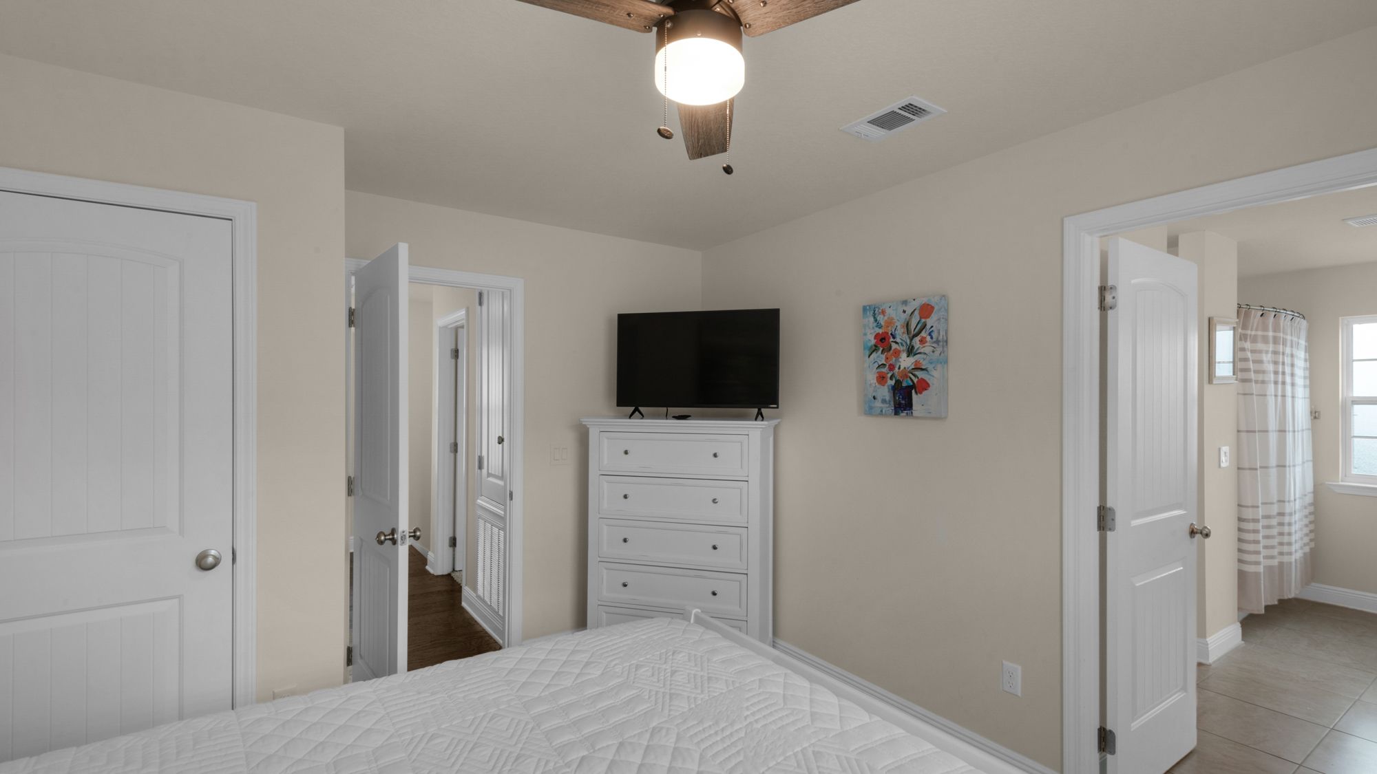 Blue Mar 2nd Floor Queen Bedroom 2