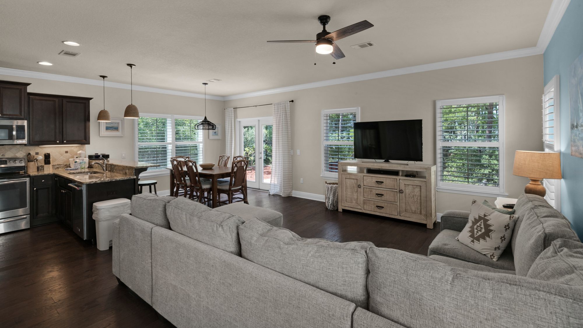 Blue Mar Main Living Area