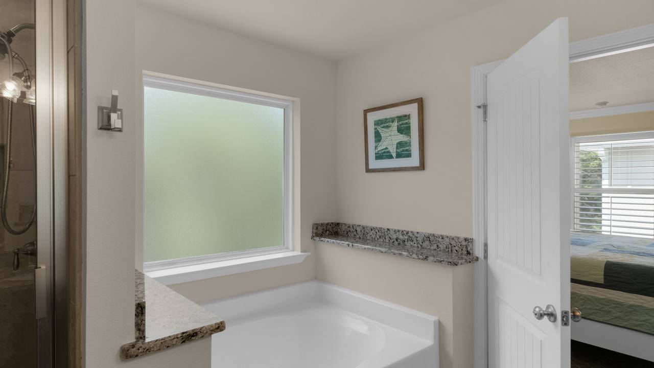 Blue Mar 2nd Floor Private Bathroom Blue Mar 2nd Floor Private Bathroom