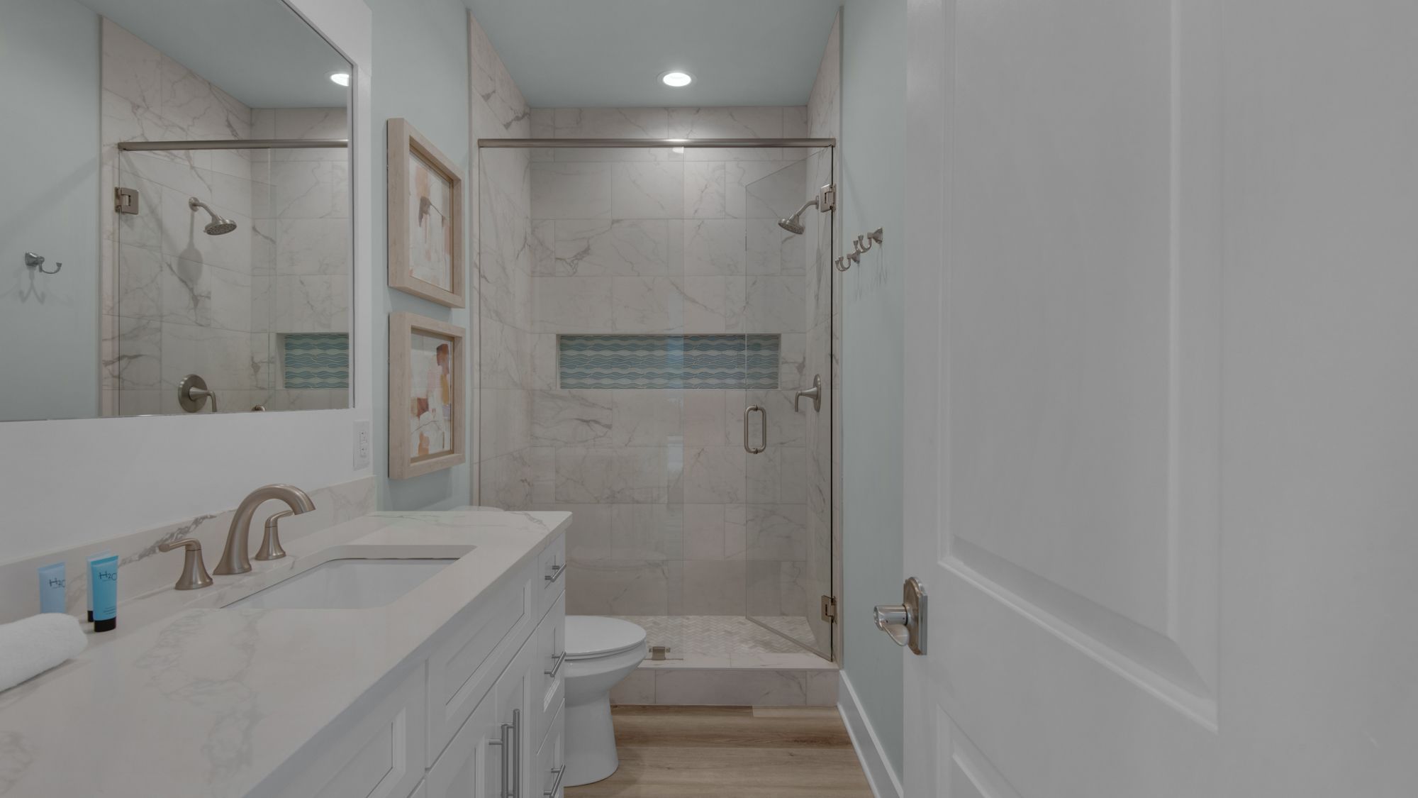 Resting Beach Face 2nd Floor Private Bathroom