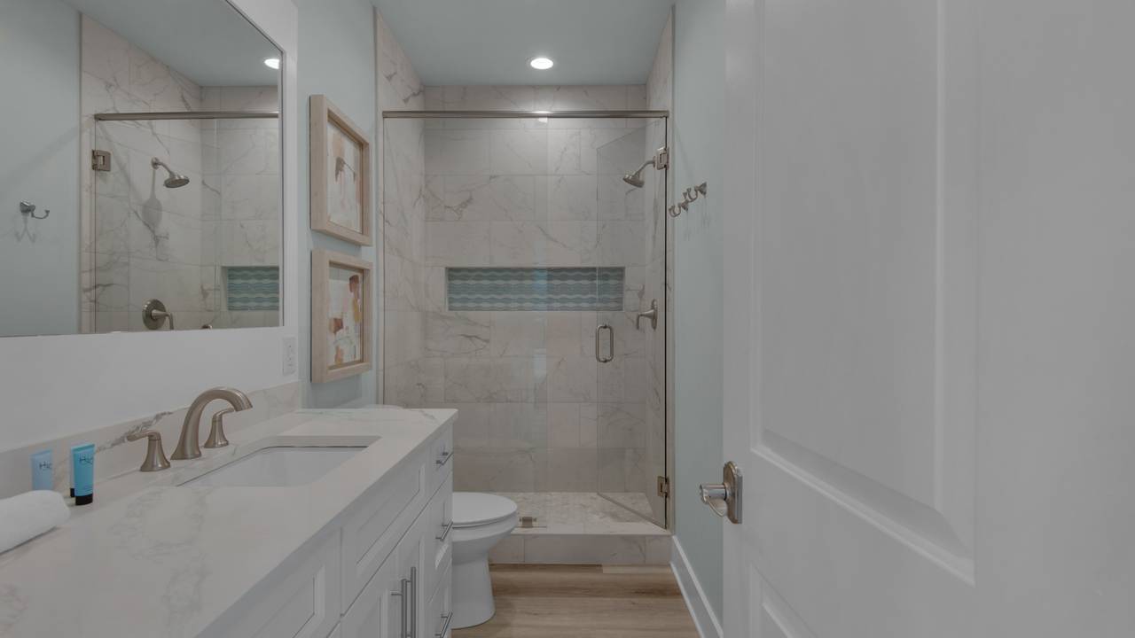 Resting Beach Face 2nd Floor Private Bathroom Resting Beach Face 2nd Floor Private Bathroom