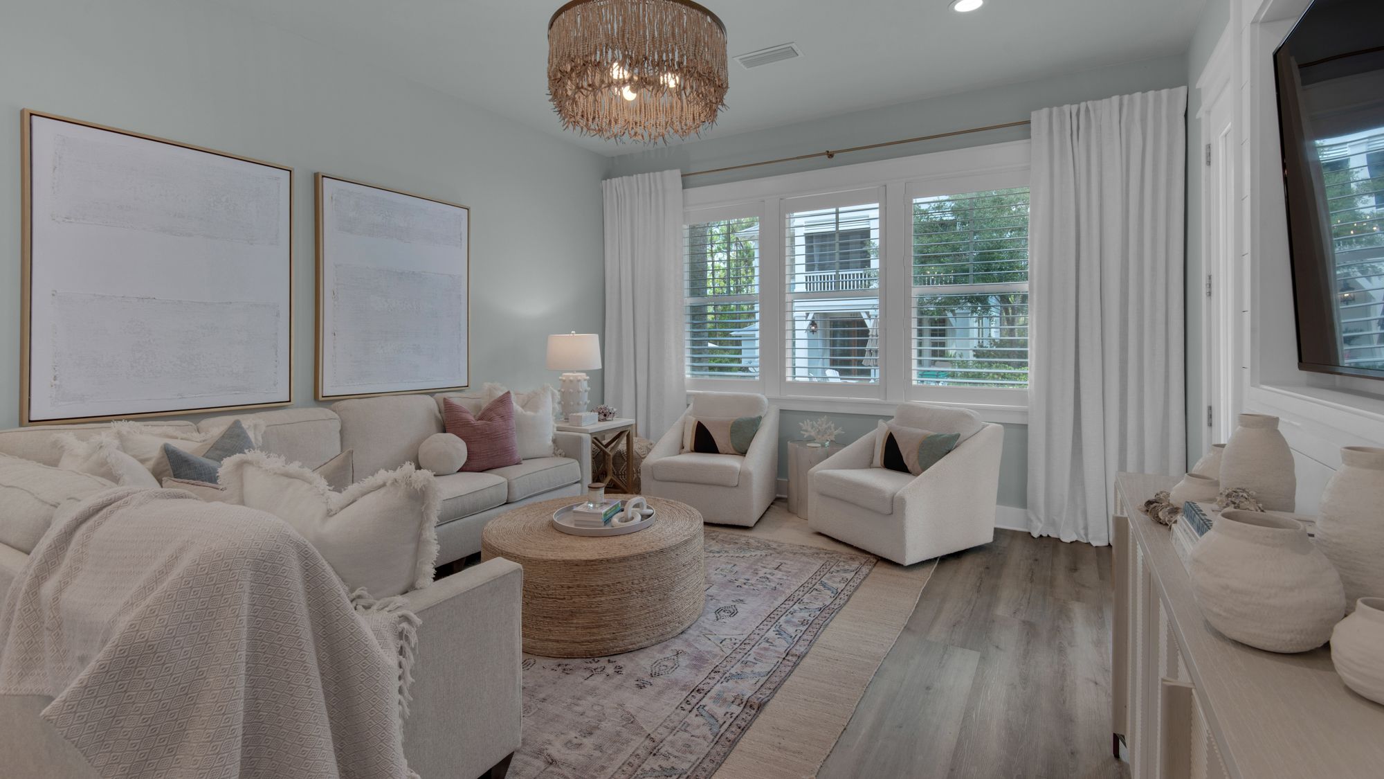 Resting Beach Face Living Area