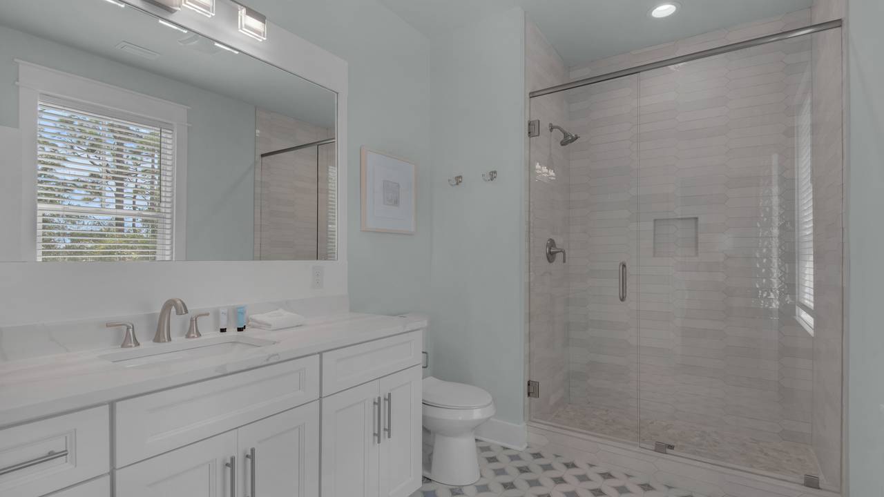 Resting Beach Face 2nd Floor Private Bathroom Resting Beach Face 2nd Floor Private Bathroom