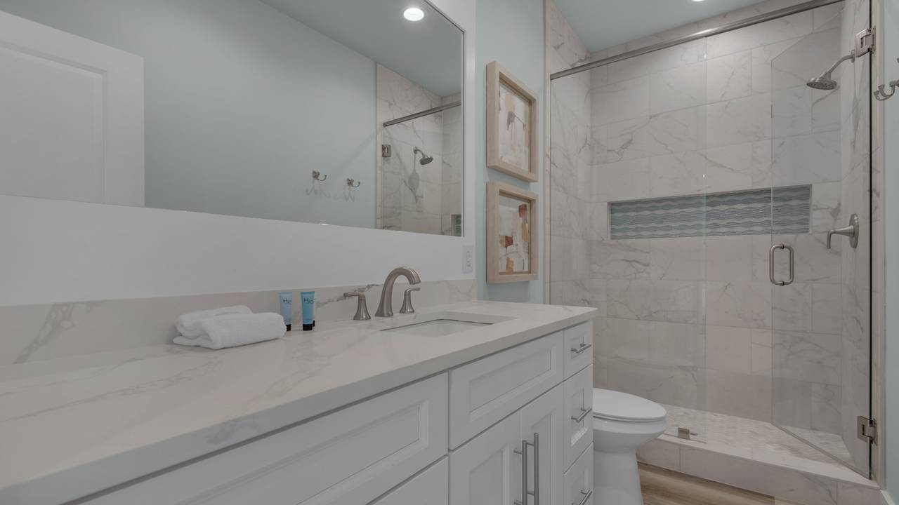 Resting Beach Face 2nd Floor Private Bathroom Resting Beach Face 2nd Floor Private Bathroom