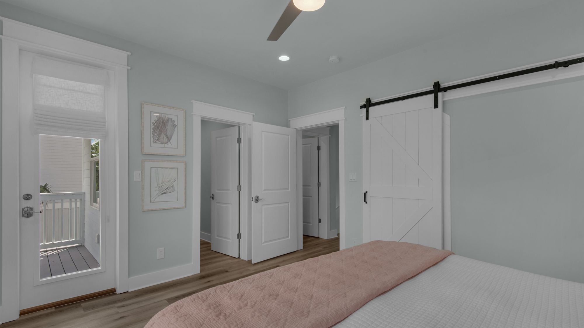 Resting Beach Face 2nd Floor King Bedroom