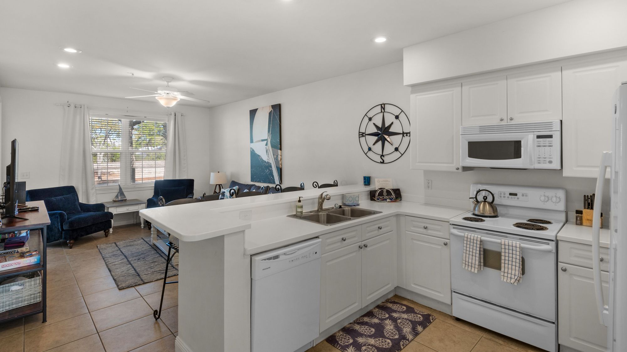 Villages of Blue Mountain 413 Kitchen