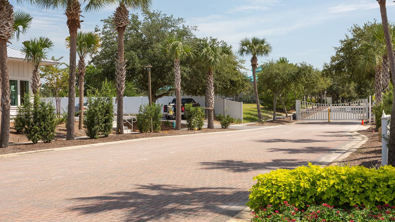 The Villages Amenities and Grounds The Villages Amenities and Grounds